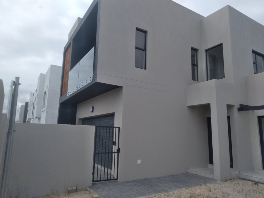 4 Bedroom Property for Sale in Sandown Western Cape